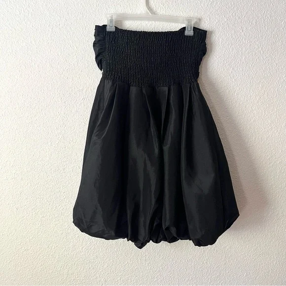Charlotte Russe Taffeta Jeweled bubble dress
Size 12 - Picture 4 of 12